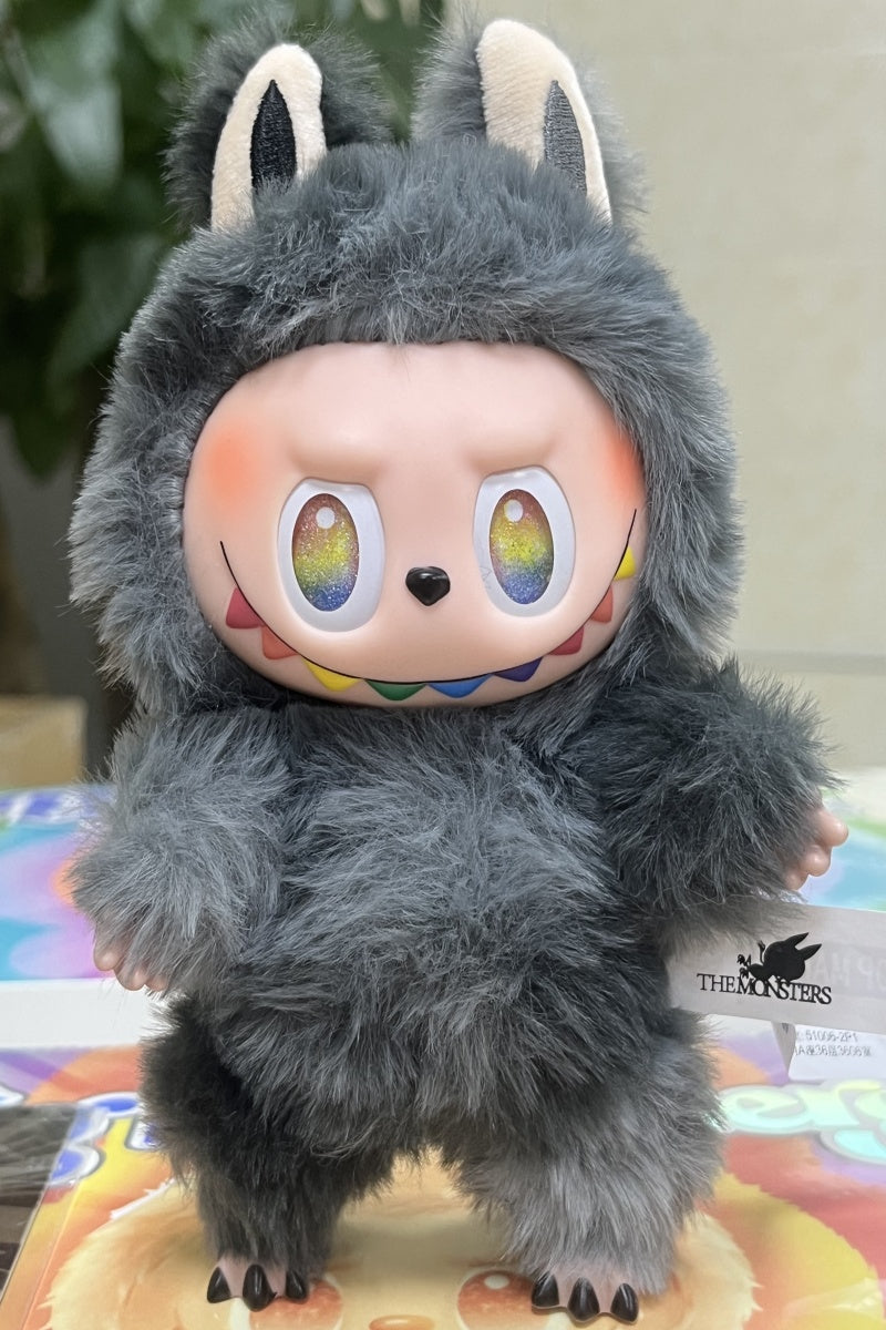 Labubu V3 - THE MONSTERS Big Into Energy Series Blind Box